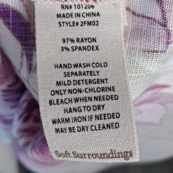 Soft Surroundings Size Small Floral Print Tunic 3/4 Sleeves Cream/Pink/Green EUC - Picture 13 of 15